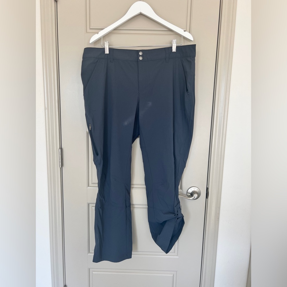 Columbia Omni-shield hiking pants